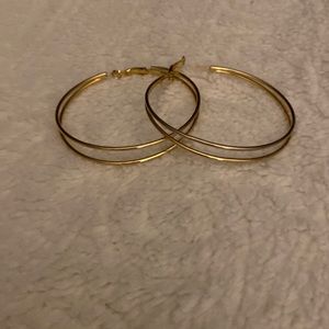 ❤️Gold Plated Hoop Earrings!